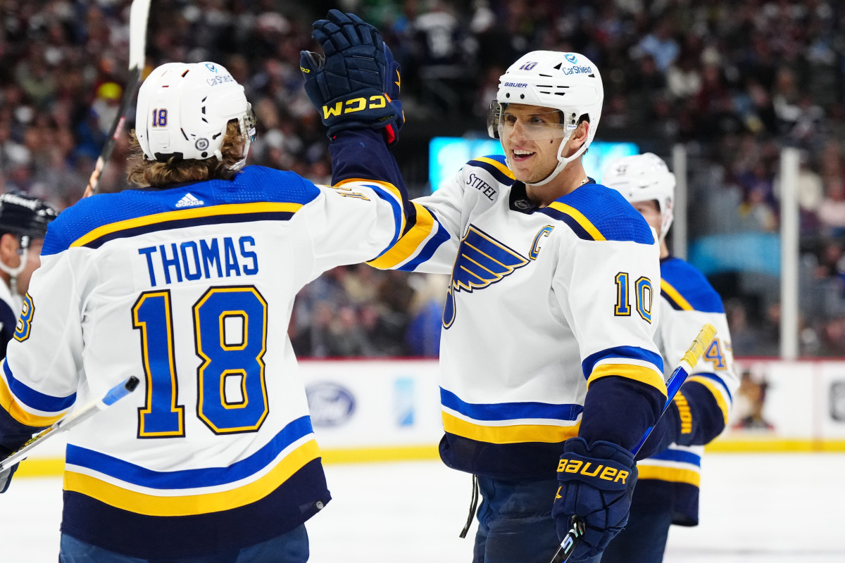 St Louis Blues top the Colorado Avalanche 4-1 to begin 2021 season