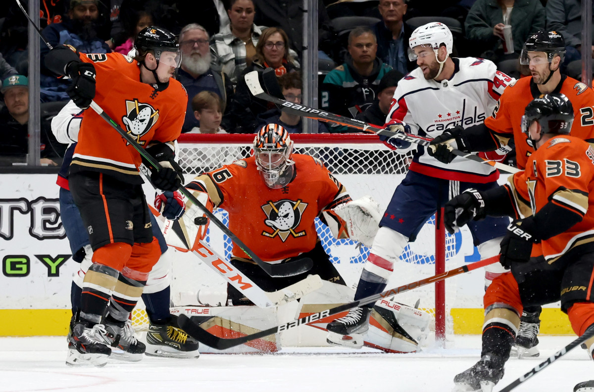 Capitals Vs. Ducks: Line Combinations, Injury Report, Keys To Game ...