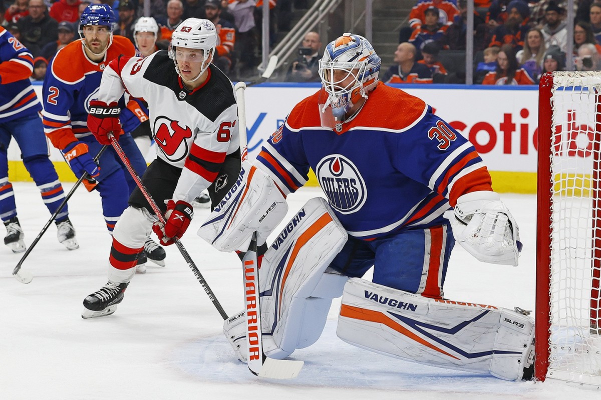 Calvin Pickard is Giving the Edmonton Oilers Something Jack Campbell