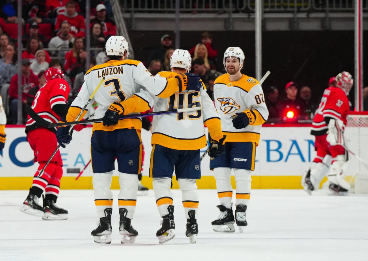 Carolina Hurricanes Lose Barnburner to Nashville Predators, Fall 65 in