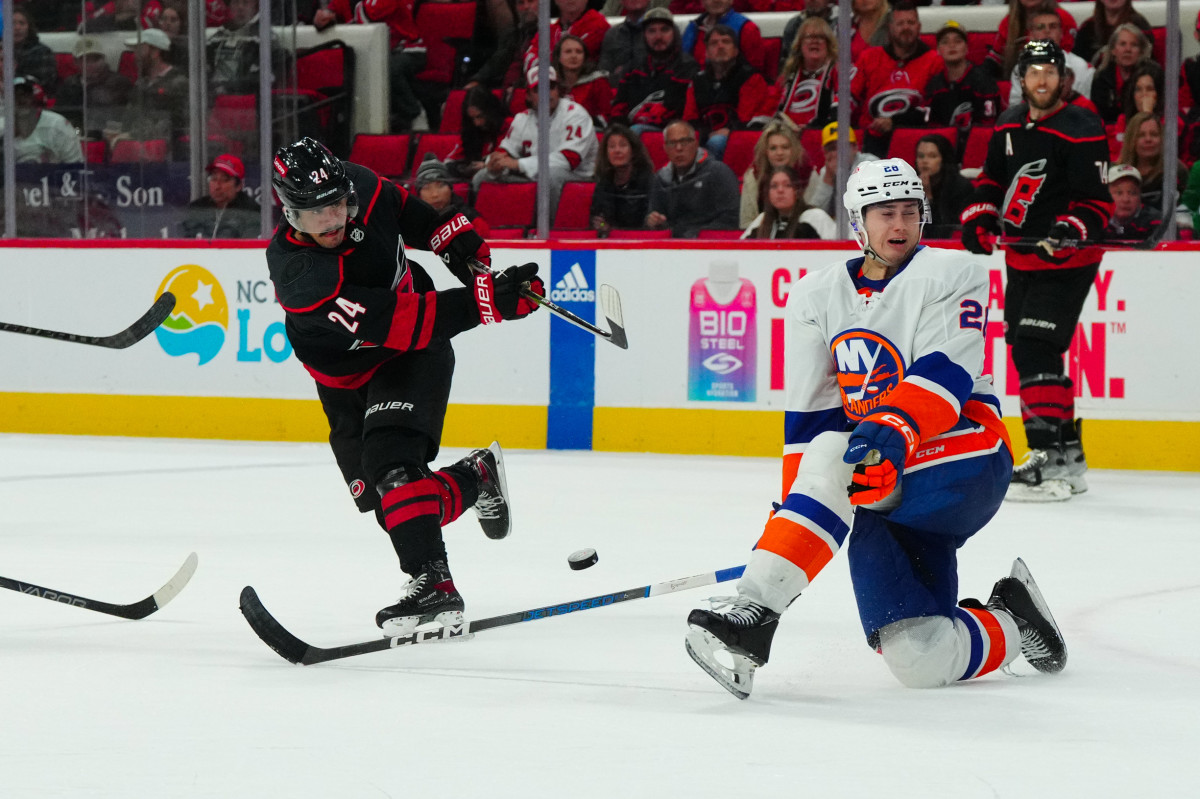 Carolina Hurricanes vs. New York Islanders Lineups and Game Preview