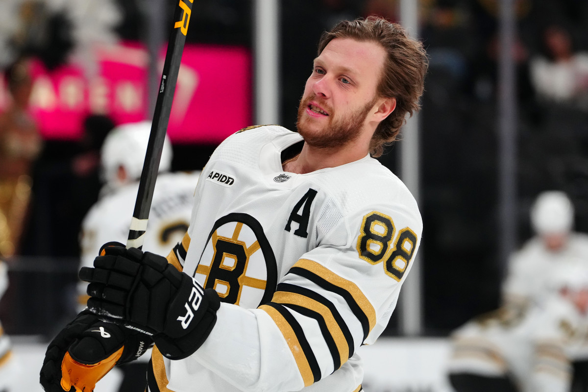 David Pastrnak Could Make Bruins History - Boston Bruins News, Analysis and  More