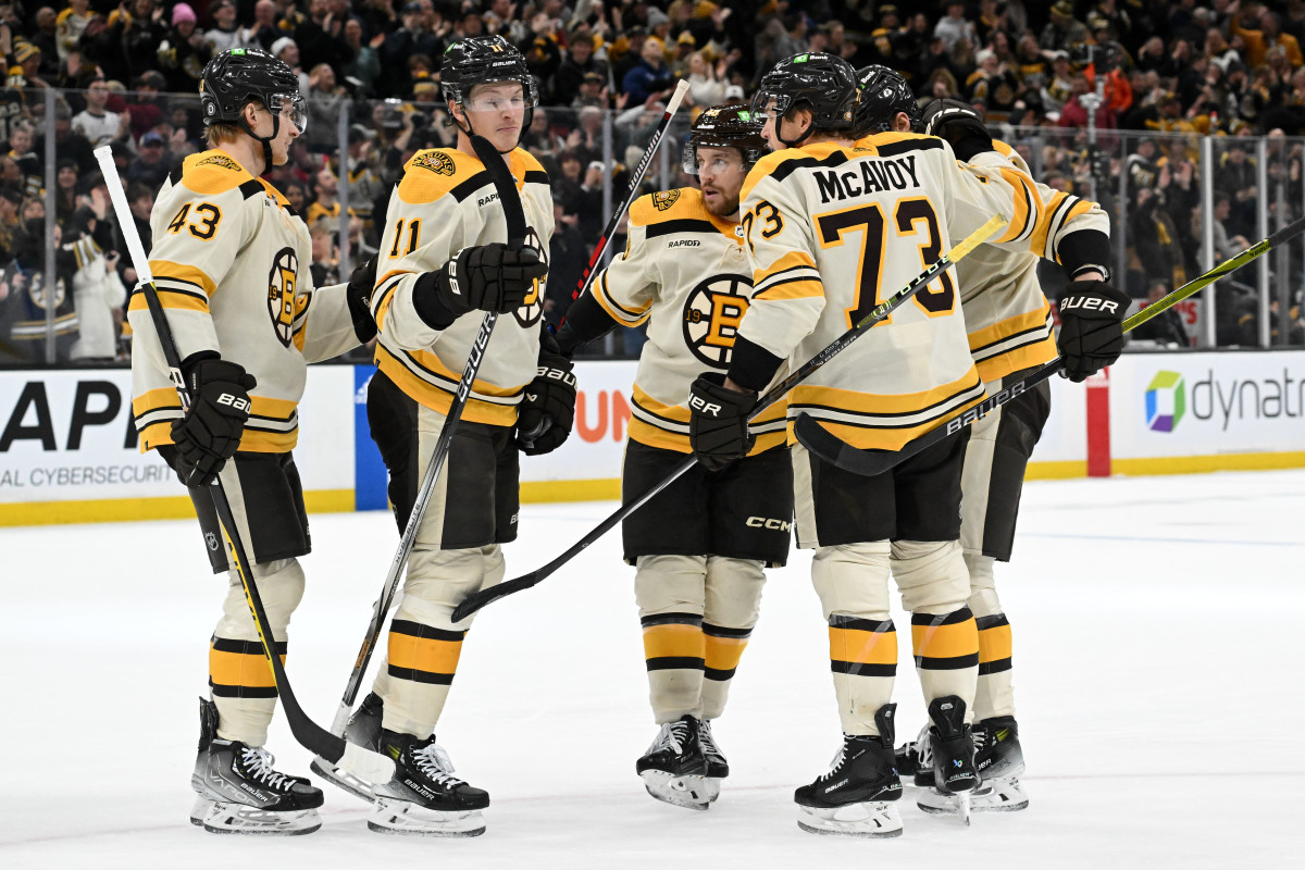 Boston Bruins Players React to Teammate's First Hat Trick - Boston Bruins  News, Analysis and More