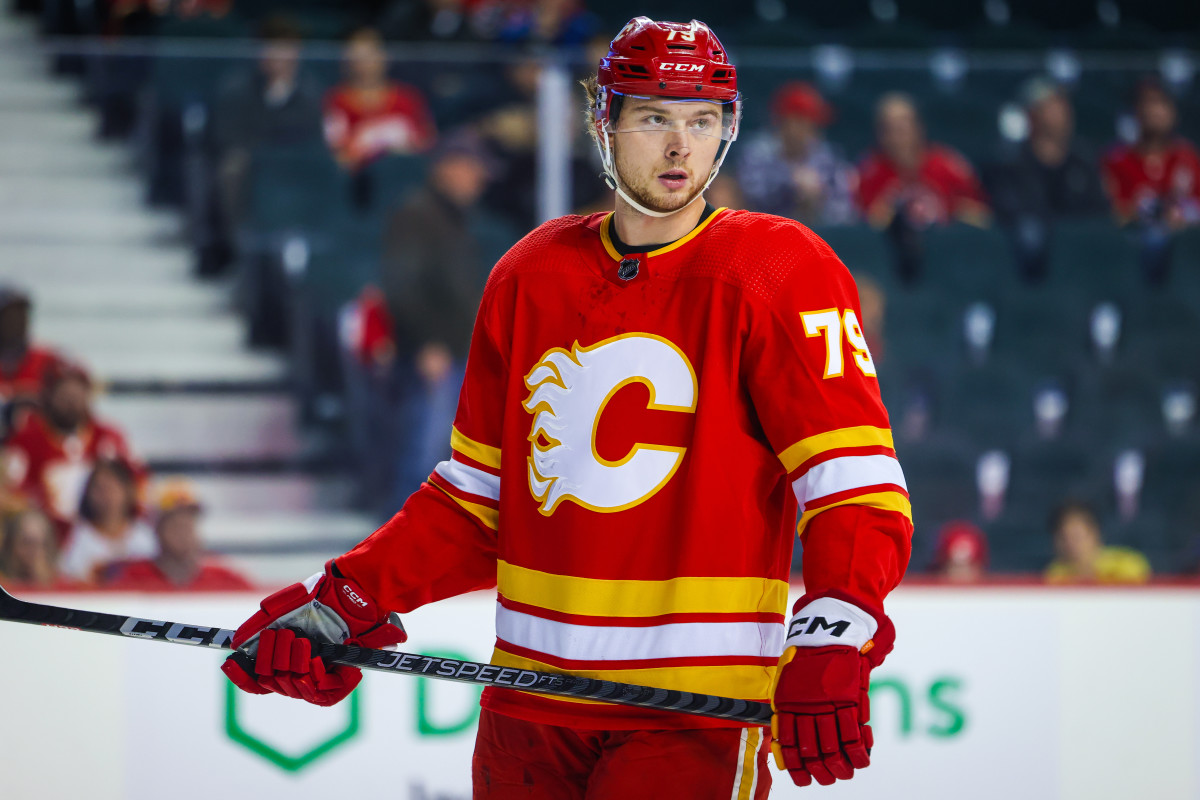Calgary Flames recall forward Cole Schwindt from the Wranglers - The ...