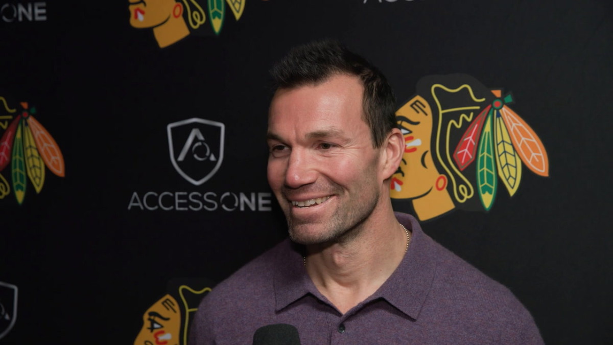 Boozy Break For Blackhawks Coach Luke Richardson The Chicago Blackhawks News Analysis And More