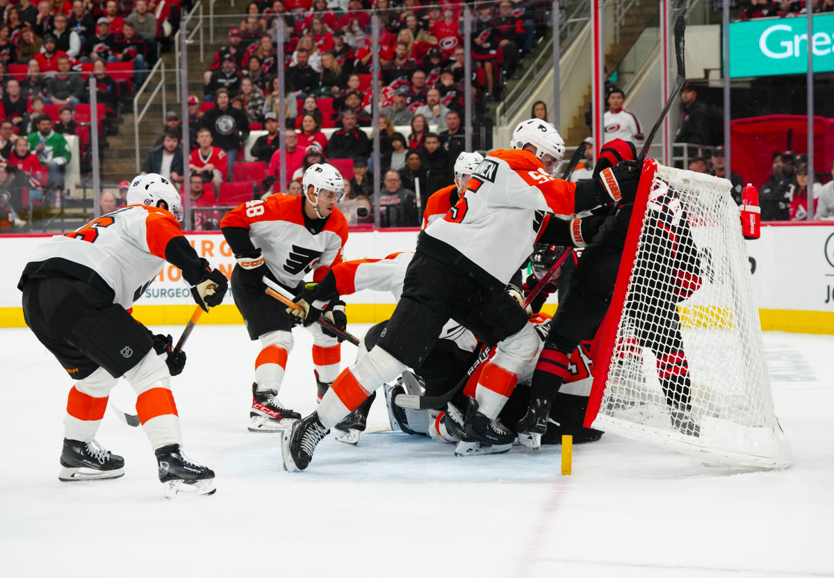 Flyers vs. Canes