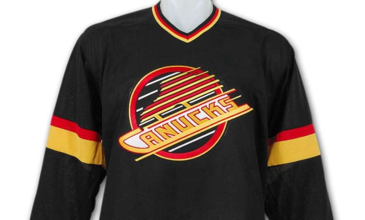 canucks throwback jersey 2015